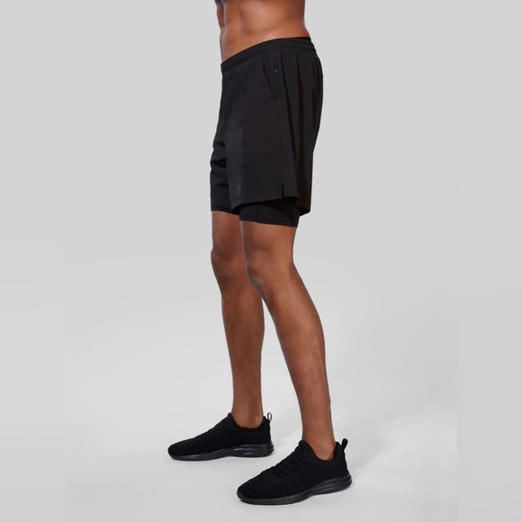 NWT BARRY'S BLACK CORE 7IN SHORT LINED SZ LARGE - Picture 3 of 5